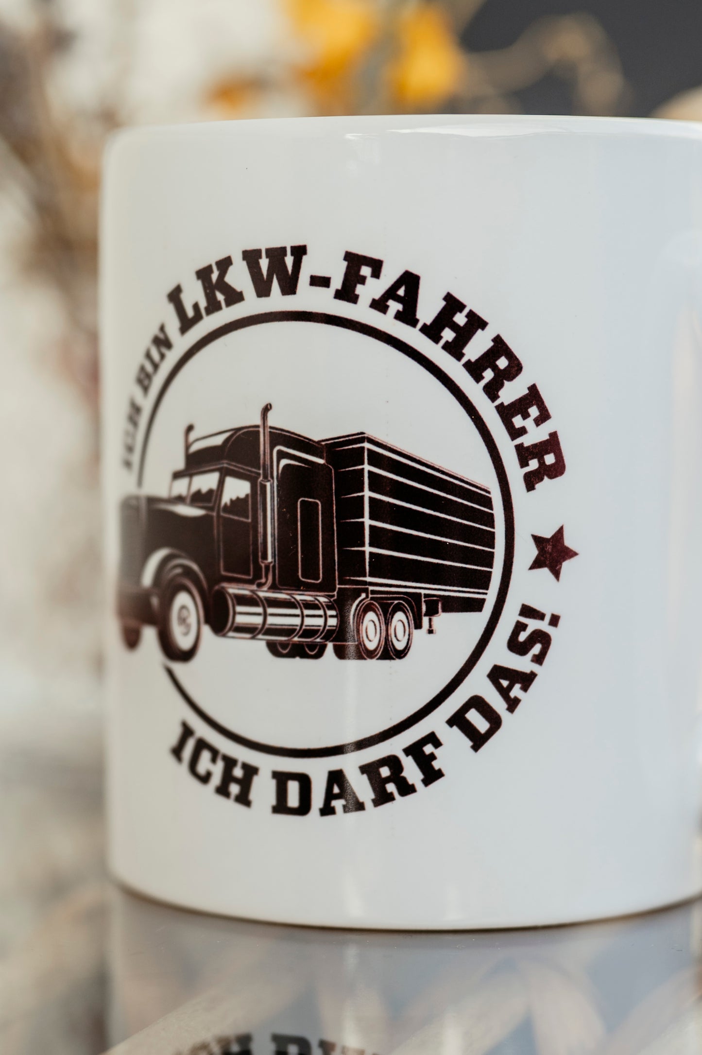 Tasse mit Spruch "Ich bin LKW Fahrer, ich darf das" Berufskraftfahrer LKW-Fahrer