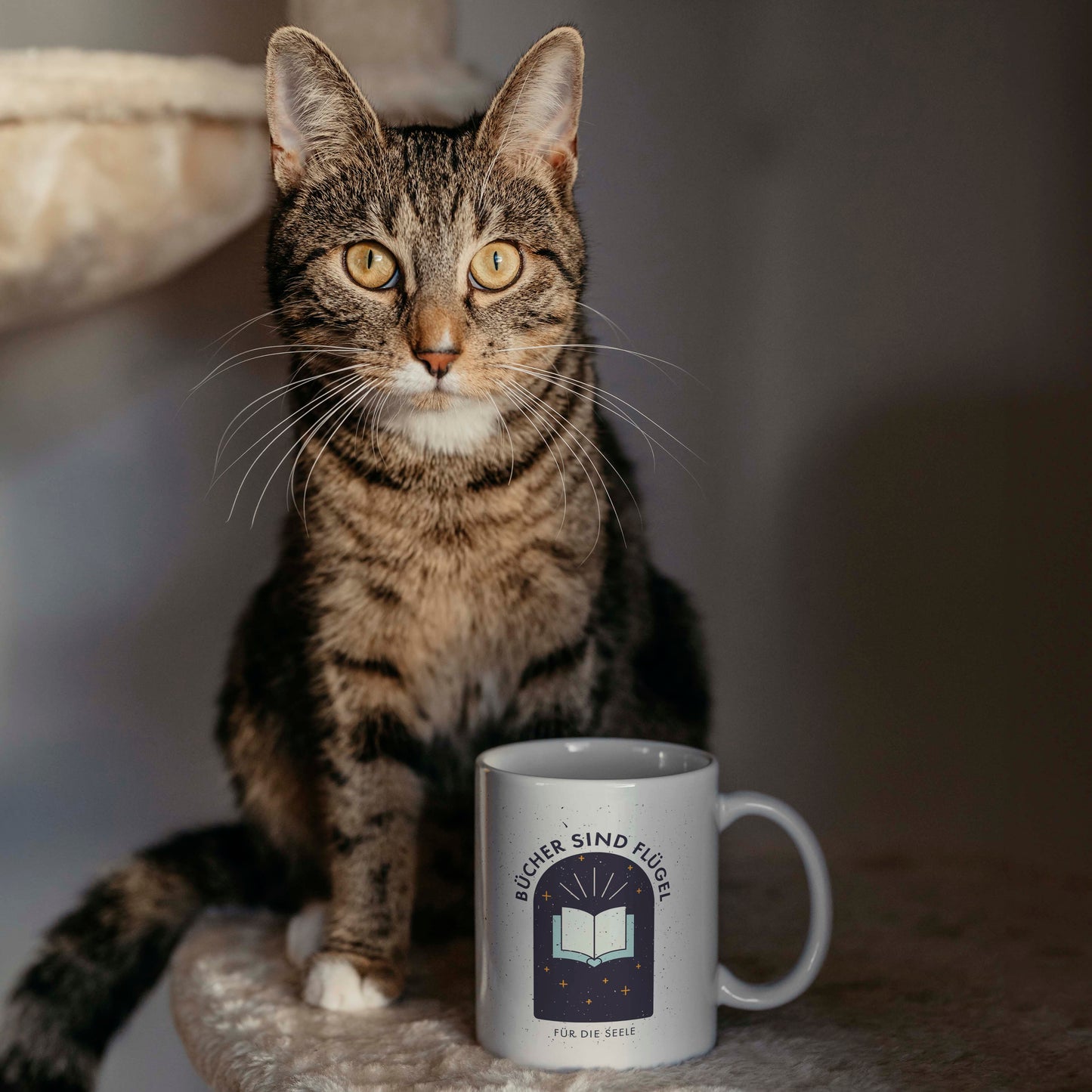 Tasse mit Spruch Bücher sind Flügel für die Seele Bücherholics Geschenk