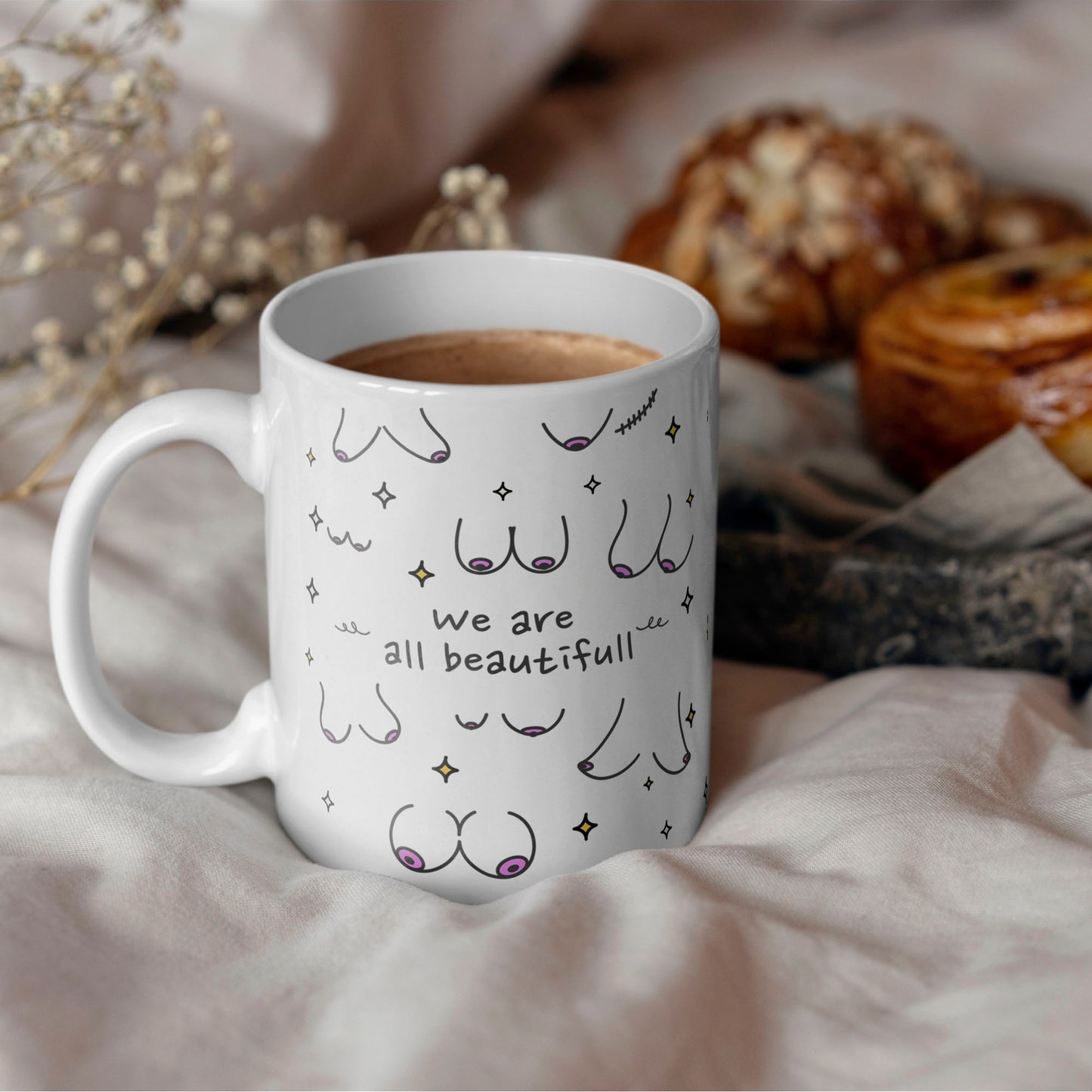 Tasse Boobies Brüste mit Spruch We are all beautiful